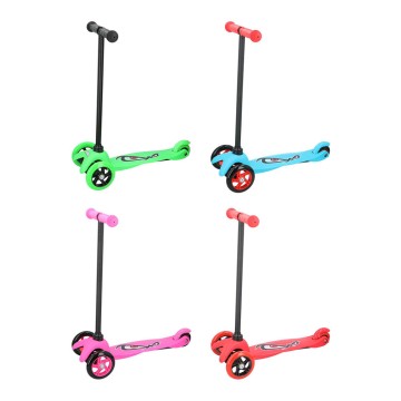 Patinete de tres ruedas para niños no fear colores / modelos surtidos