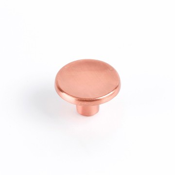 Blister con 2 pomos redondos para mueble fabricado en zamak acabado oro rosso mate mod 774 ø35mm rei